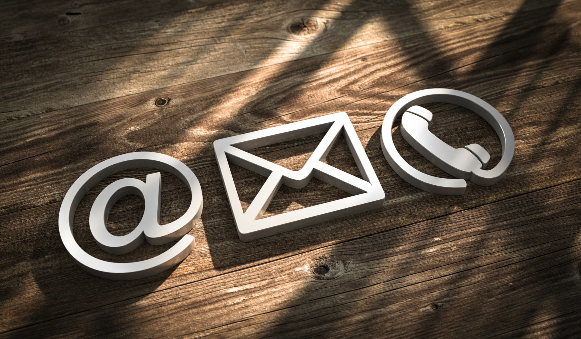 Symbole für Mail, Post und Telefon